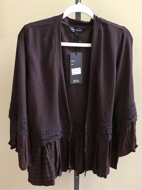 YOUNG THREADS NWT Kimono Chocolate Brown Terry Lace RuffleSize Large